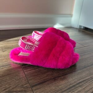 UGG Pink Fluffy Sandals